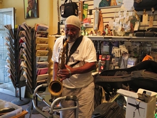 San Francisco Bay Area Saxophonist Carl Green at Steve Deutsch Woodwinds